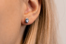 Lade das Bild in den Galerie-Viewer, Ohrstecker Silber oval mit Tansanit