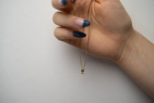 Lade das Bild in den Galerie-Viewer, zarte Goldkette mit Edeltopas