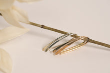 Lade das Bild in den Galerie-Viewer, zeitlos schicke Ohrbügel